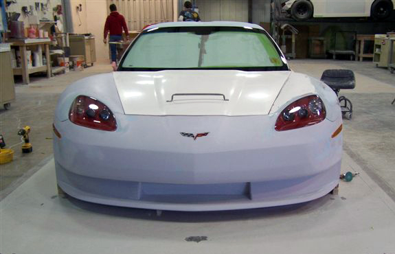 First Pics! ALMS GT2 Corvette!