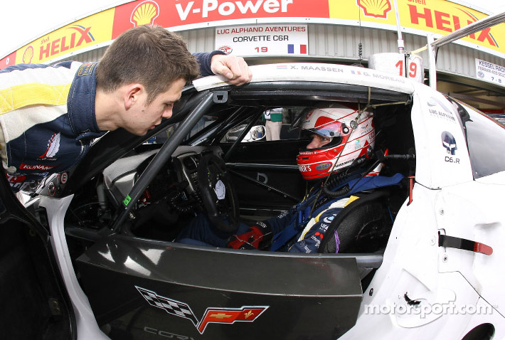 Podium in First FIA-GT1